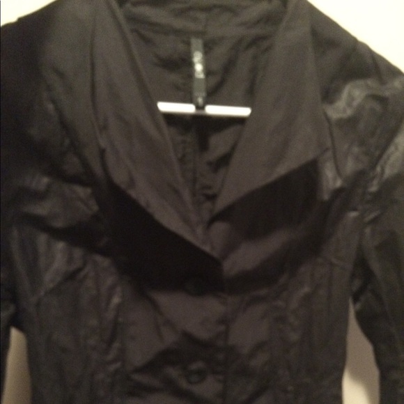 Porto Black Jacket - Picture 5 of 10